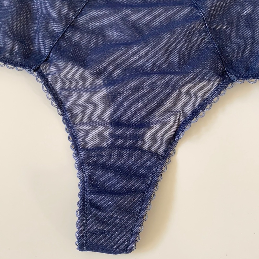 Victoria’s secret women's panty size Small - Picture 6 of 10